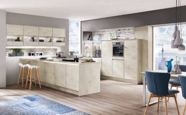 U-förmige Küche in Marmoroptik